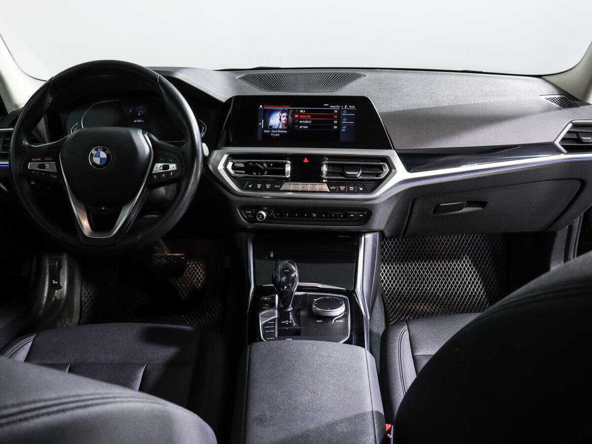 BMW 3 серии 2020 года с пробегом. Фото: #11
