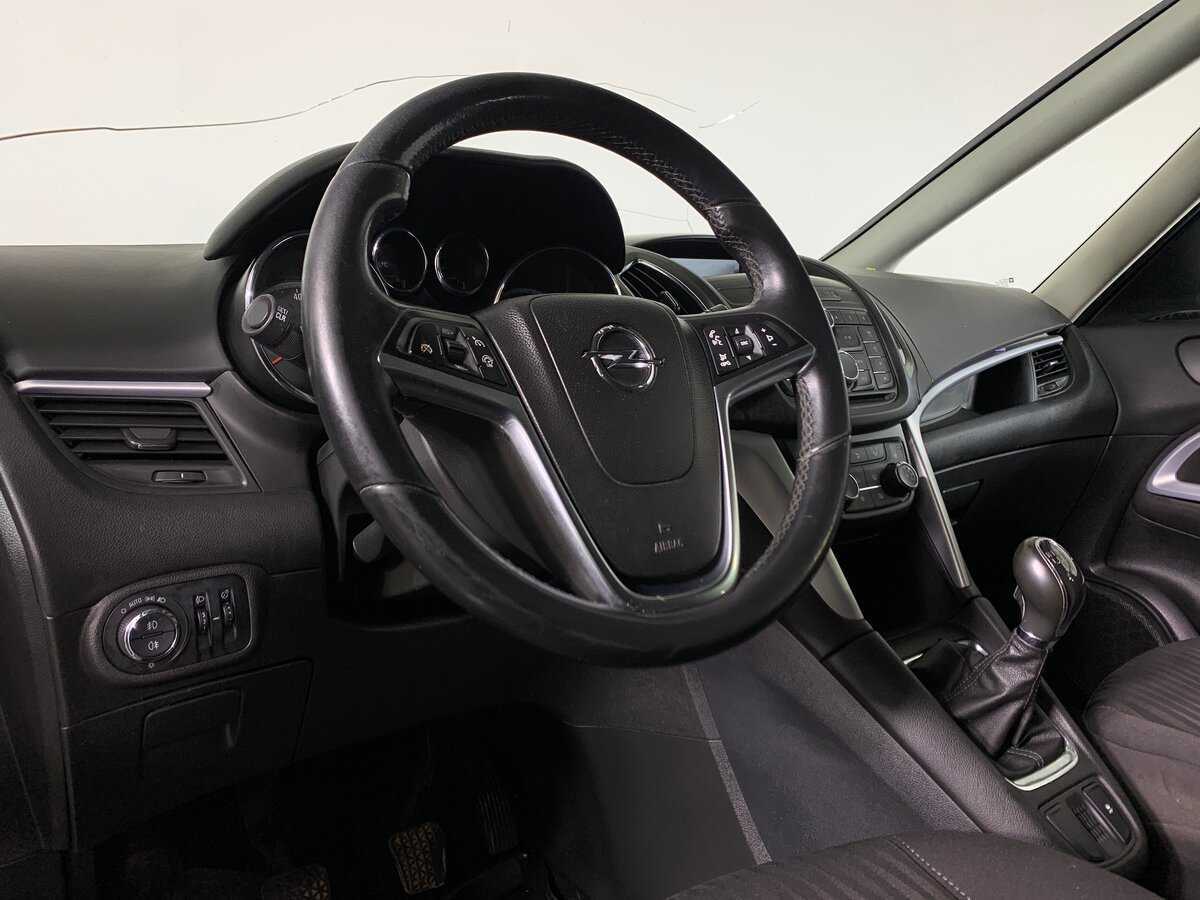 Opel Zafira 2012 года с пробегом. Фото: #11
