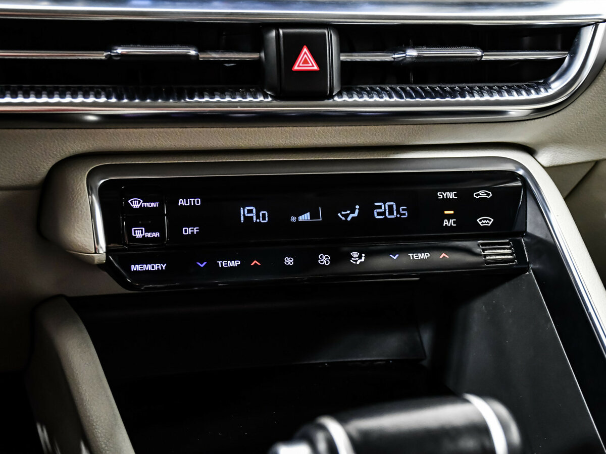 Kia K5 2021 года с пробегом. Фото: #14