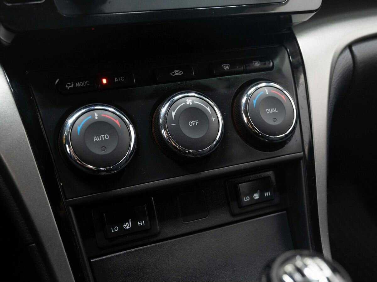 Mazda 6 2011 года с пробегом. Фото: #20