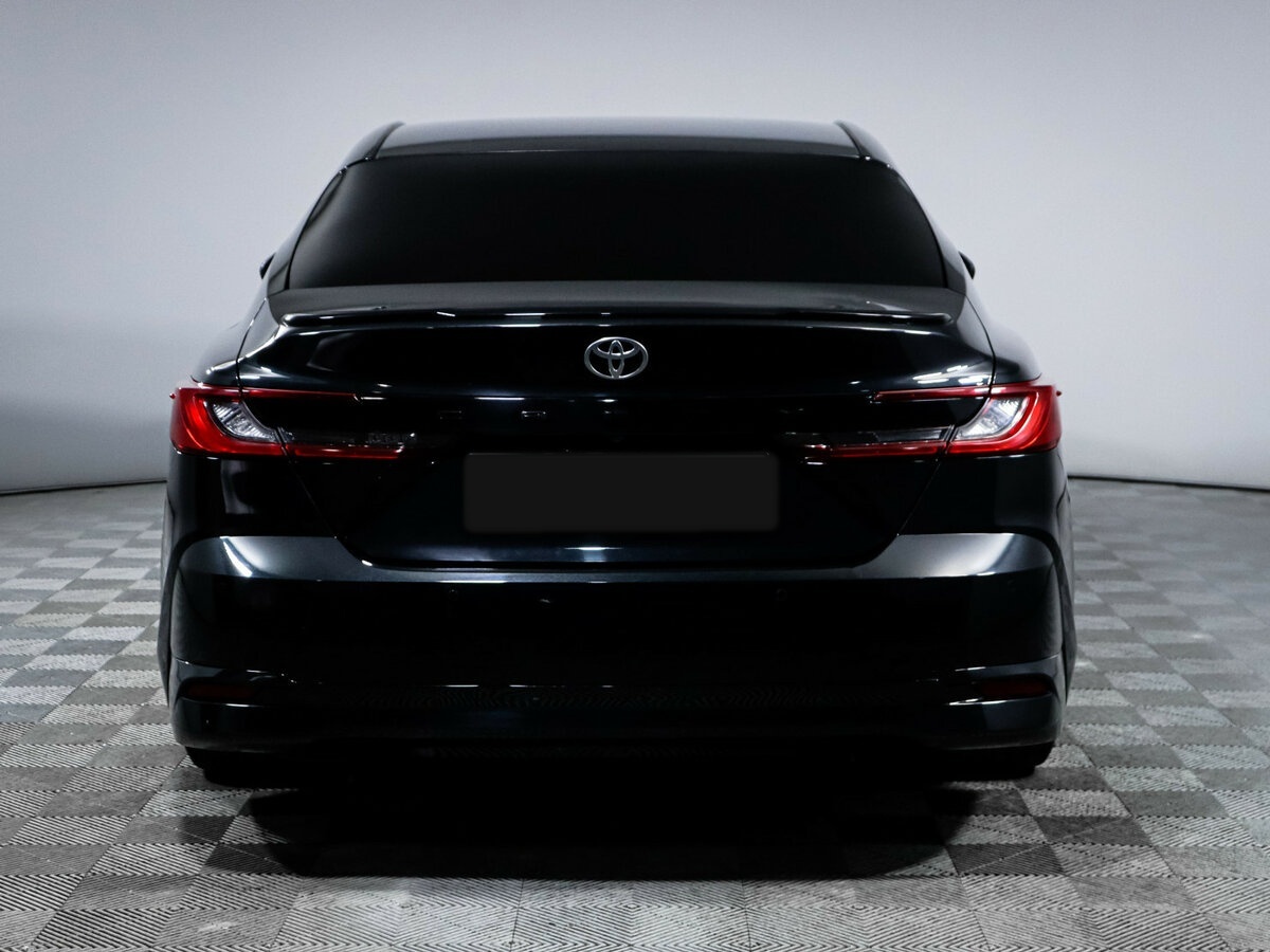 Toyota Camry 2024 года с пробегом. Фото: #5