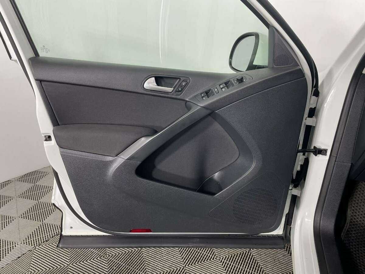 Volkswagen Tiguan 2014 года с пробегом. Фото: #5