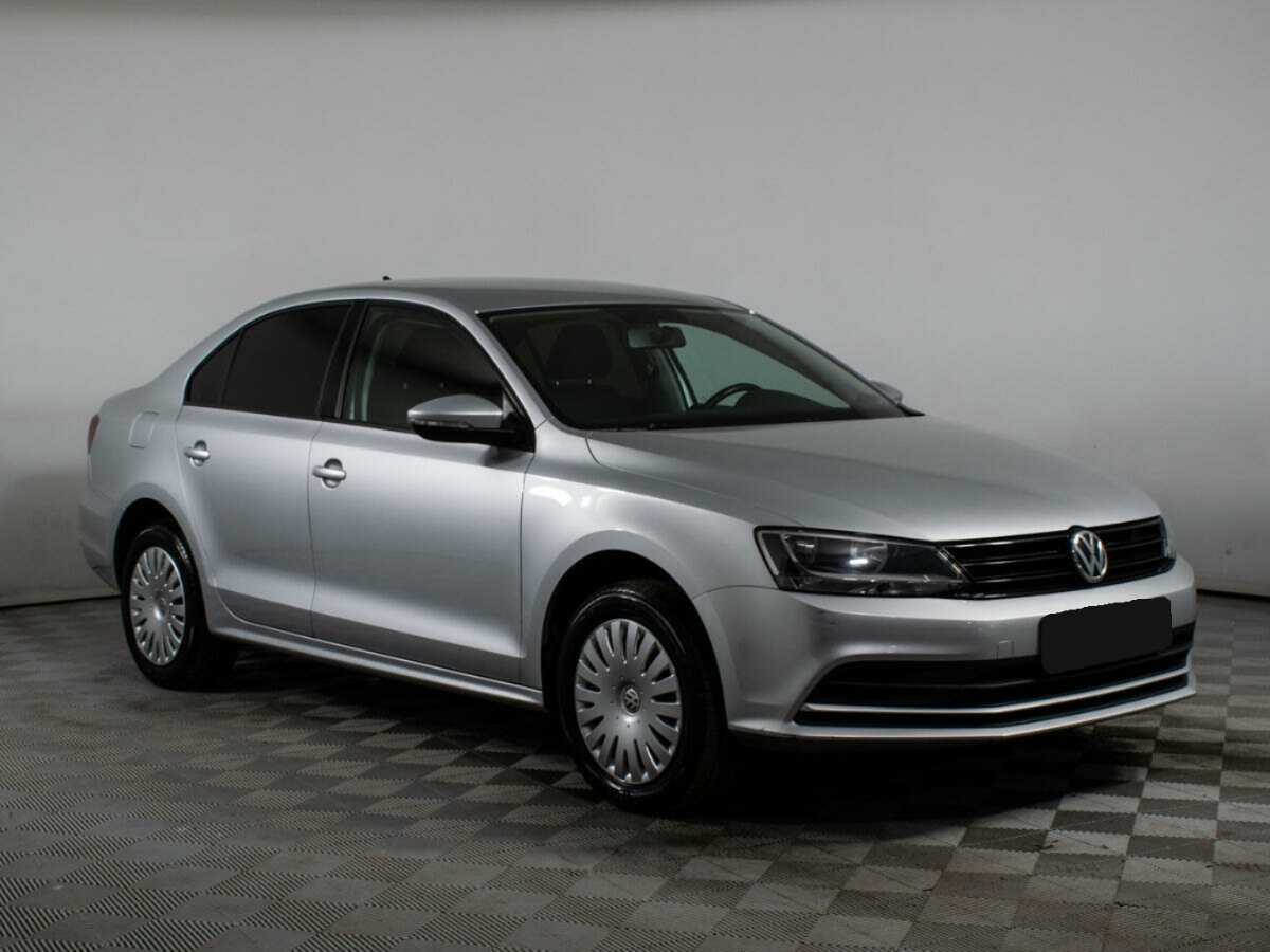 Volkswagen Jetta 2018 года с пробегом. Фото: #2