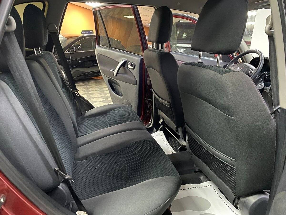 Chery Tiggo (T11) 2012 года с пробегом. Фото: #11