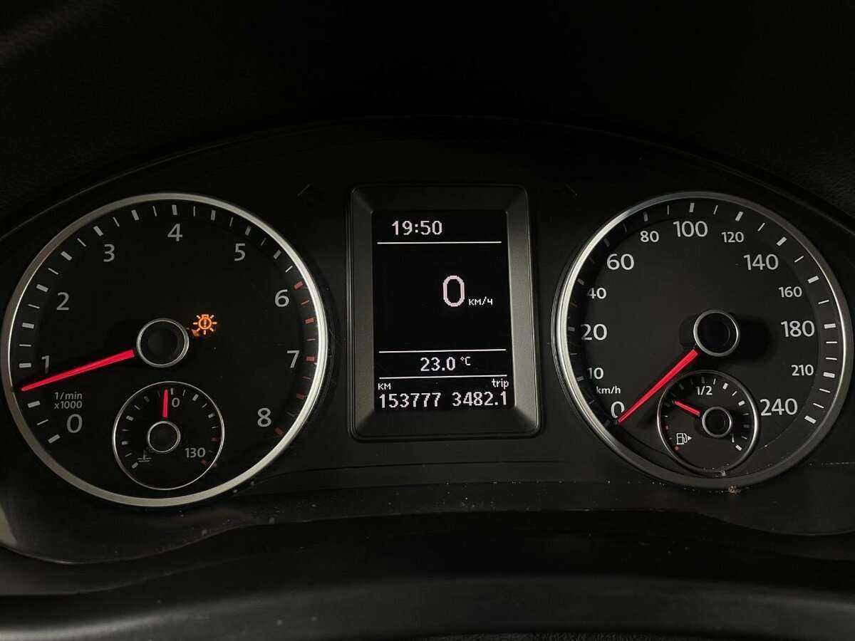 Volkswagen Tiguan 2011 года с пробегом. Фото: #10