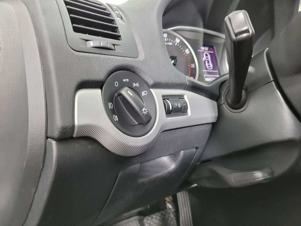 Skoda Octavia 2010 года с пробегом. Фото: #8