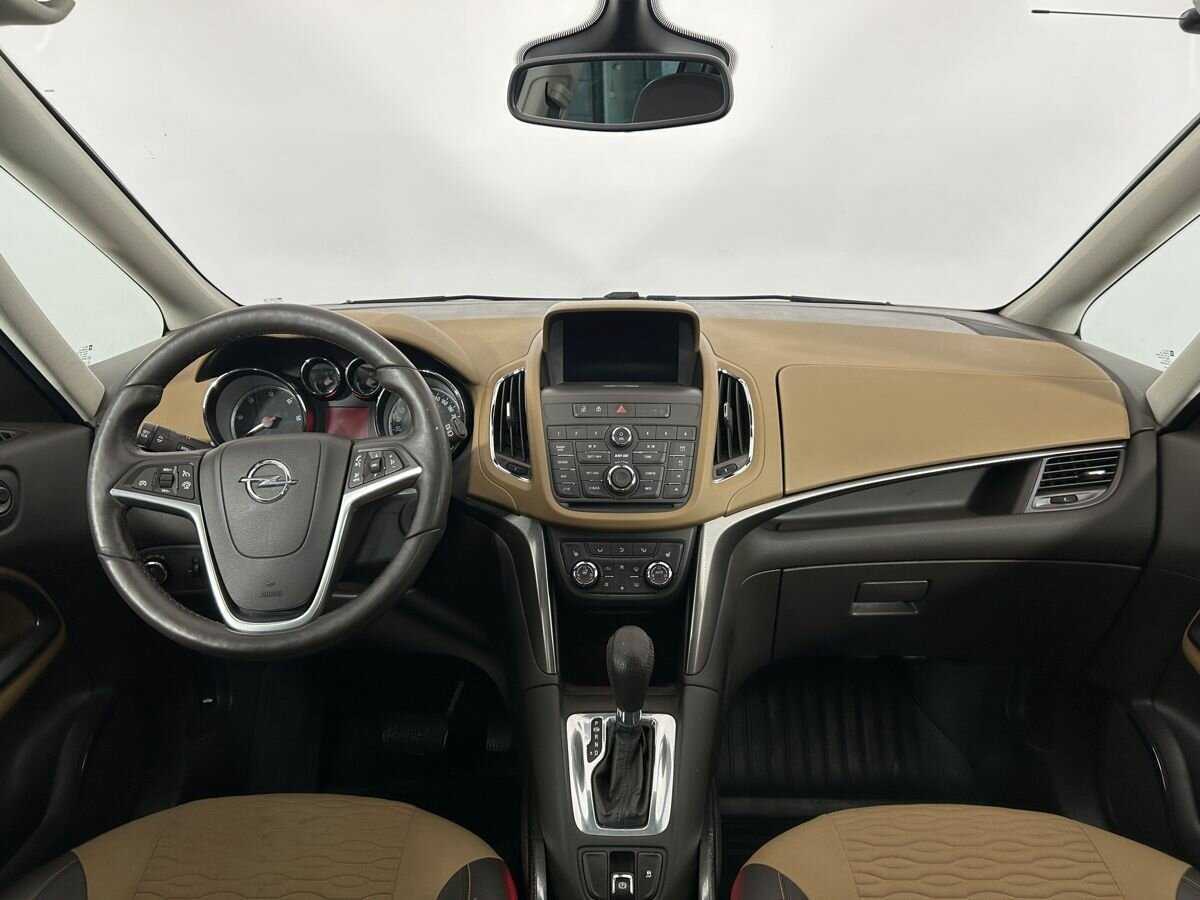 Opel Zafira 2013 года с пробегом. Фото: #6