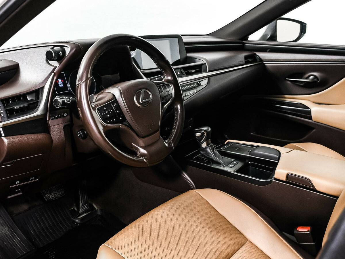 Lexus ES 2019 года с пробегом. Фото: #11