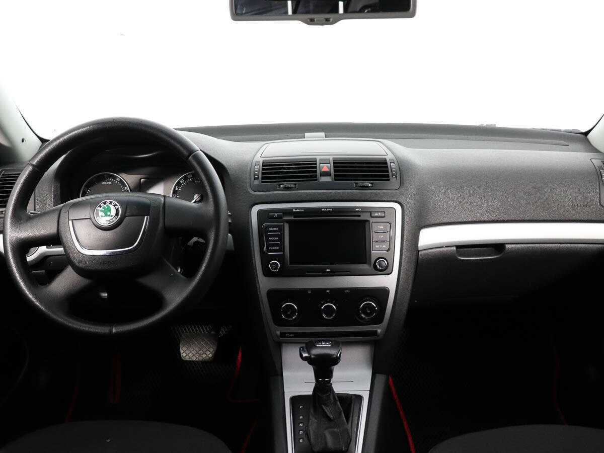 Skoda Octavia 2011 года с пробегом. Фото: #12