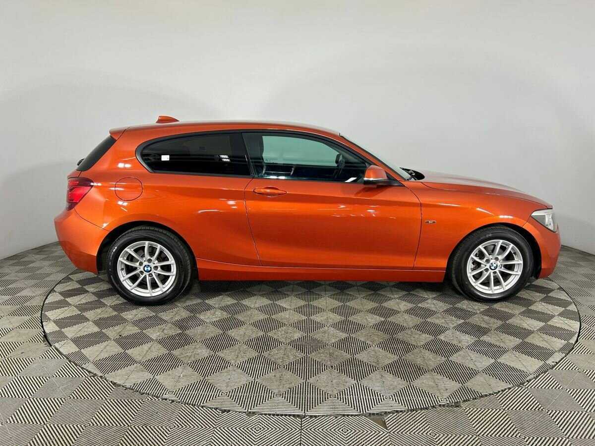 BMW 1 серии 2013 года с пробегом. Фото: #3