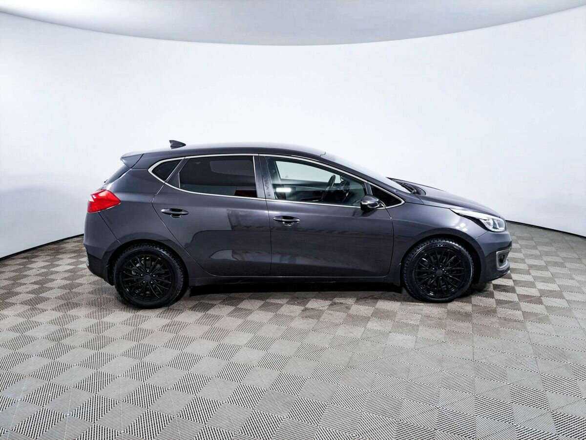 Kia Ceed 2018 года с пробегом. Фото: #3