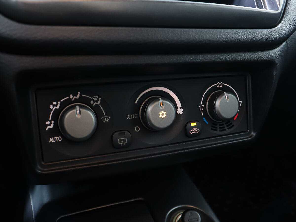 Mitsubishi Lancer 2005 года с пробегом. Фото: #16