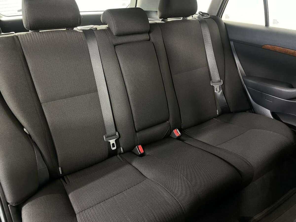 Toyota Avensis 2008 года с пробегом. Фото: #14