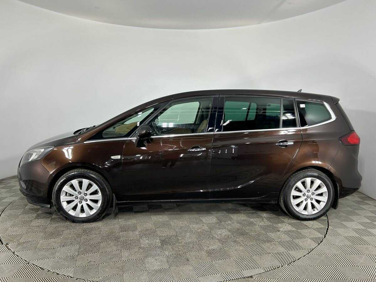 Opel Zafira 2013 года с пробегом. Фото: #4
