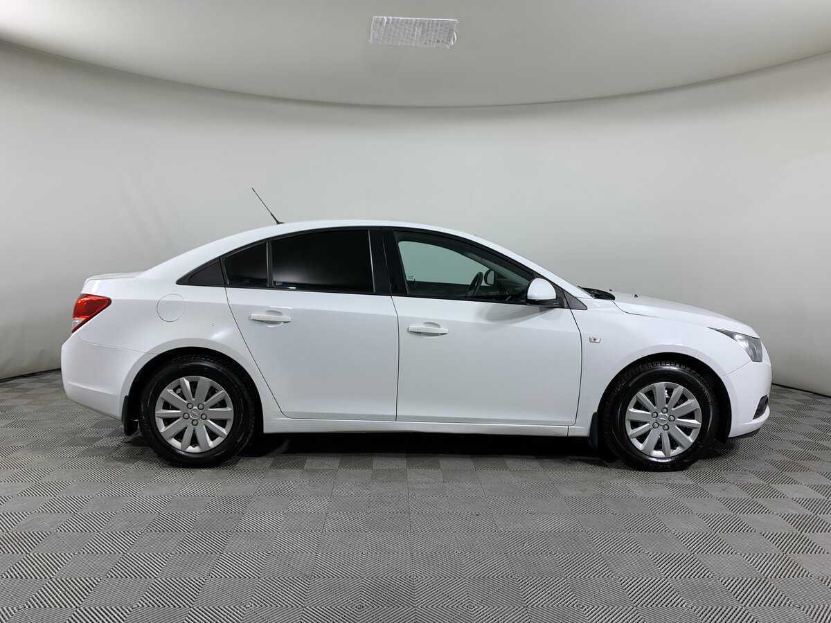 Chevrolet Cruze 2012 года с пробегом. Фото: #3