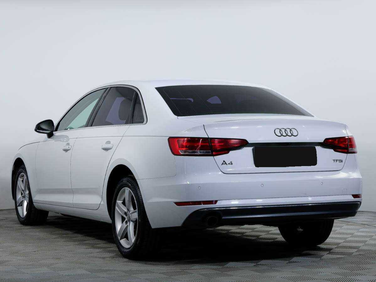 Audi A4 2015 года с пробегом. Фото: #6