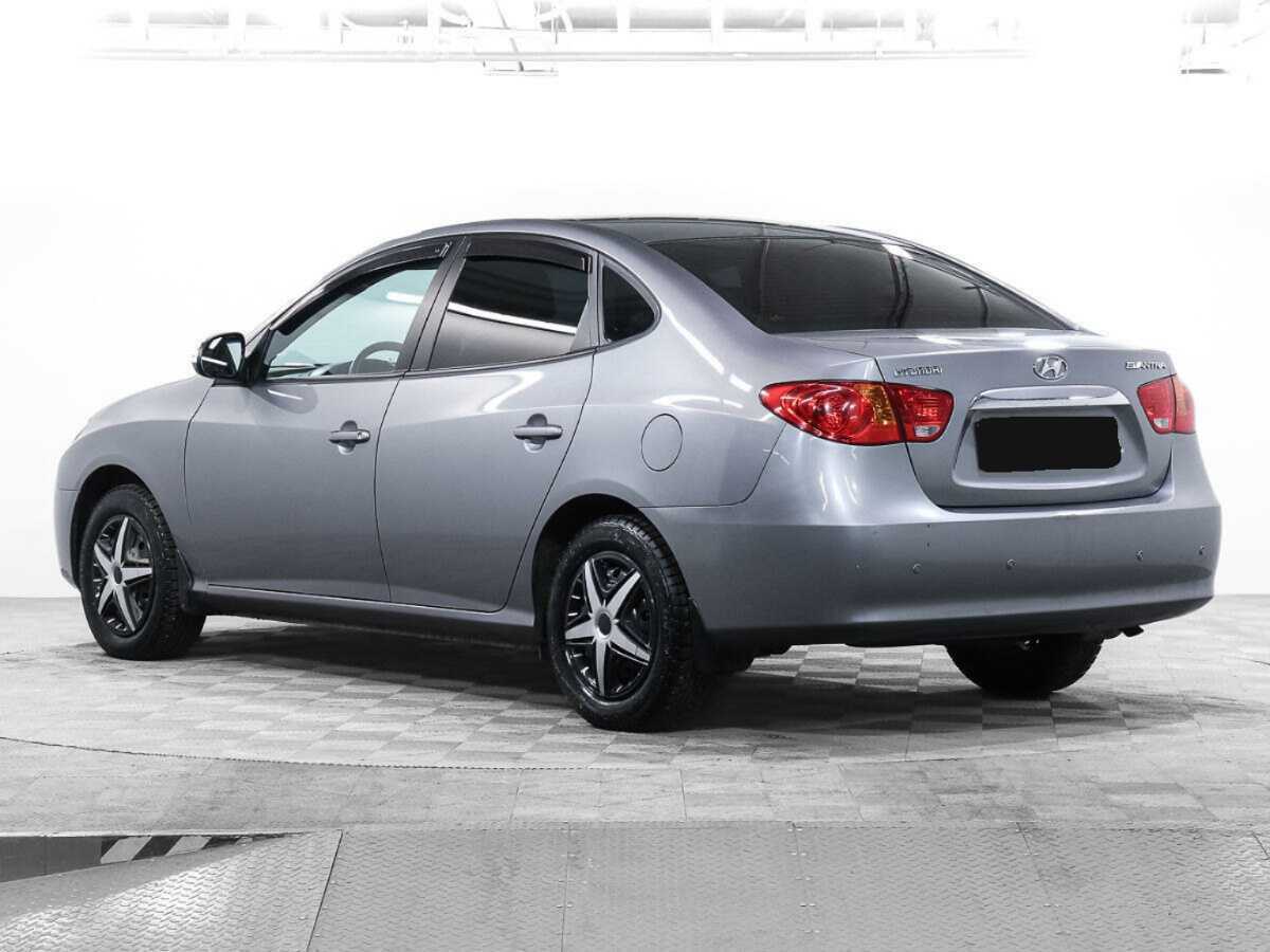 Hyundai Elantra 2011 года с пробегом. Фото: #6