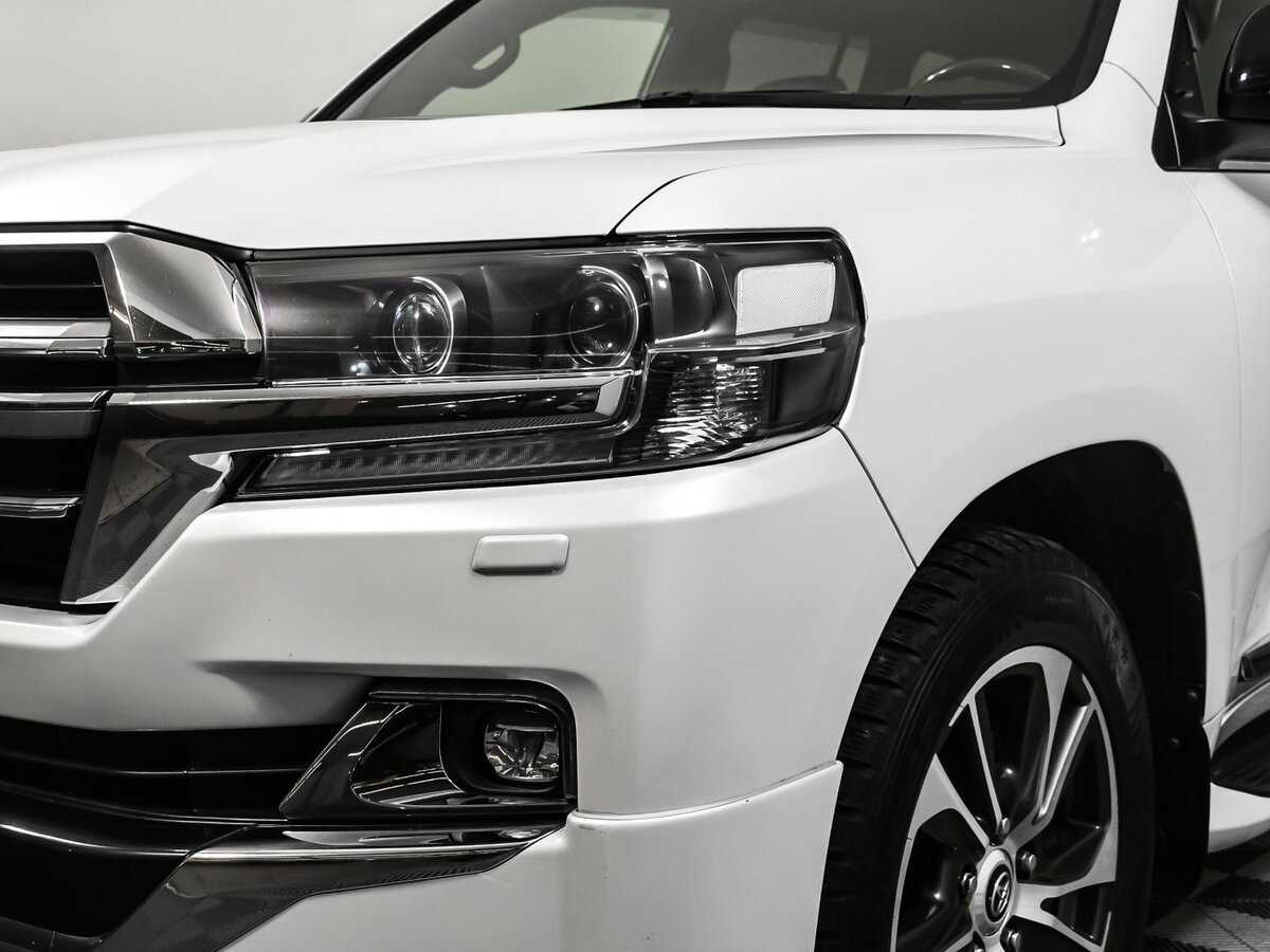 Toyota Land Cruiser 2020 года с пробегом. Фото: #13