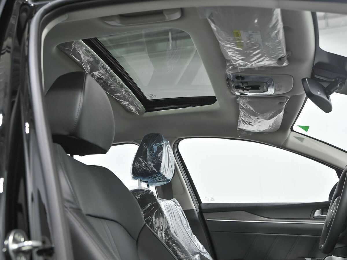 Kia K5 2024 года с пробегом. Фото: #21