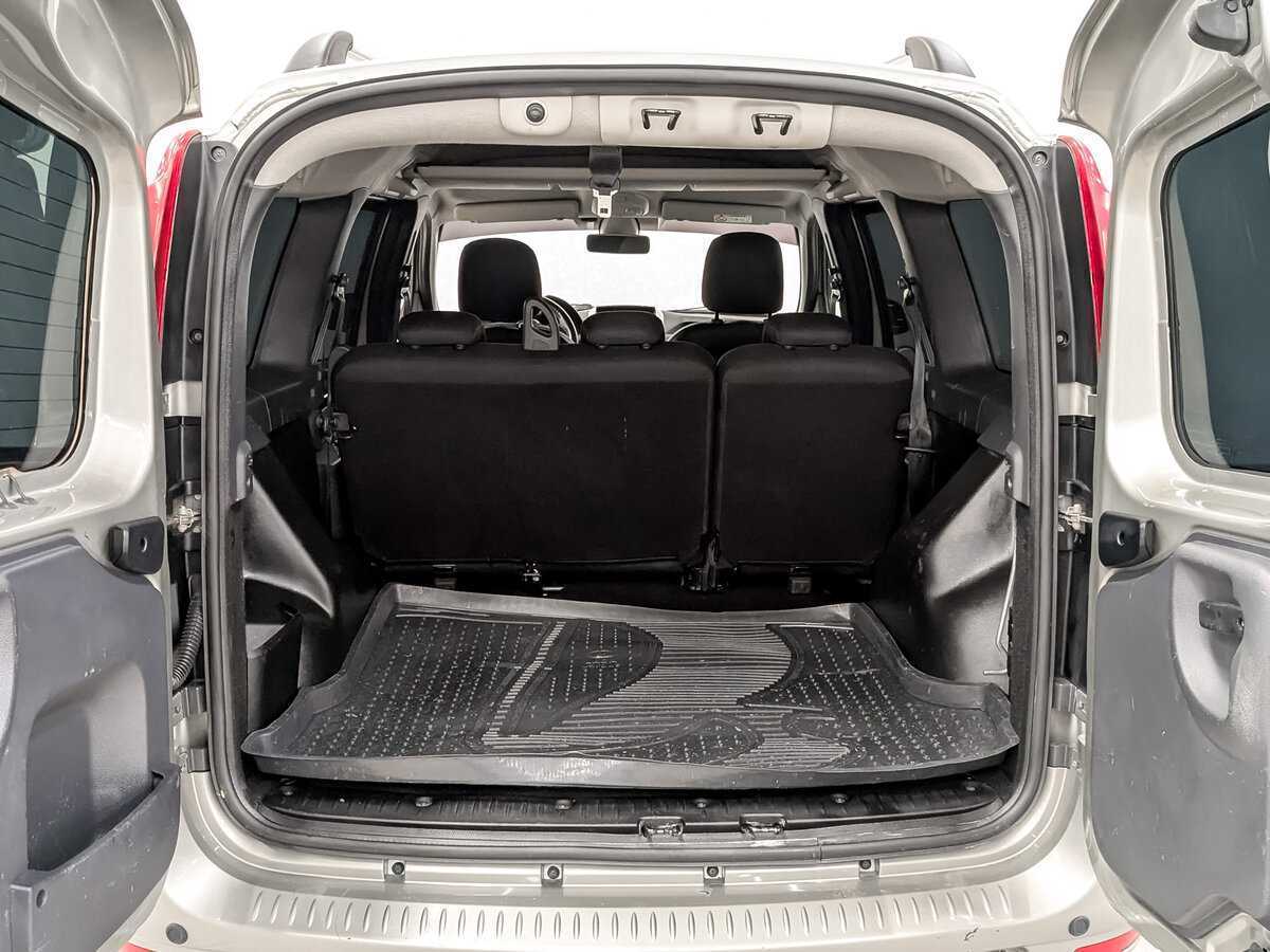 Lada (ВАЗ) Largus 2021 года с пробегом. Фото: #8