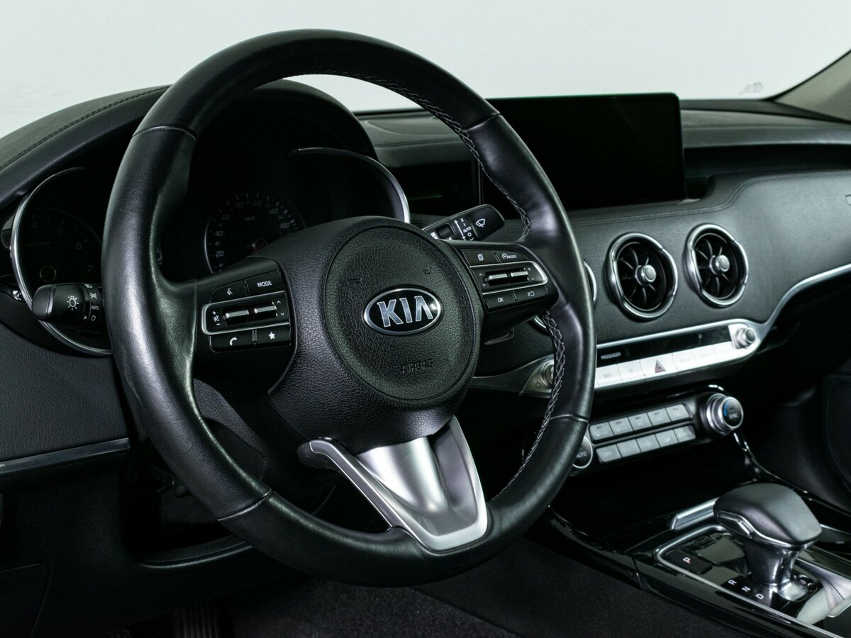 Kia Stinger 2021 года с пробегом. Фото: #12