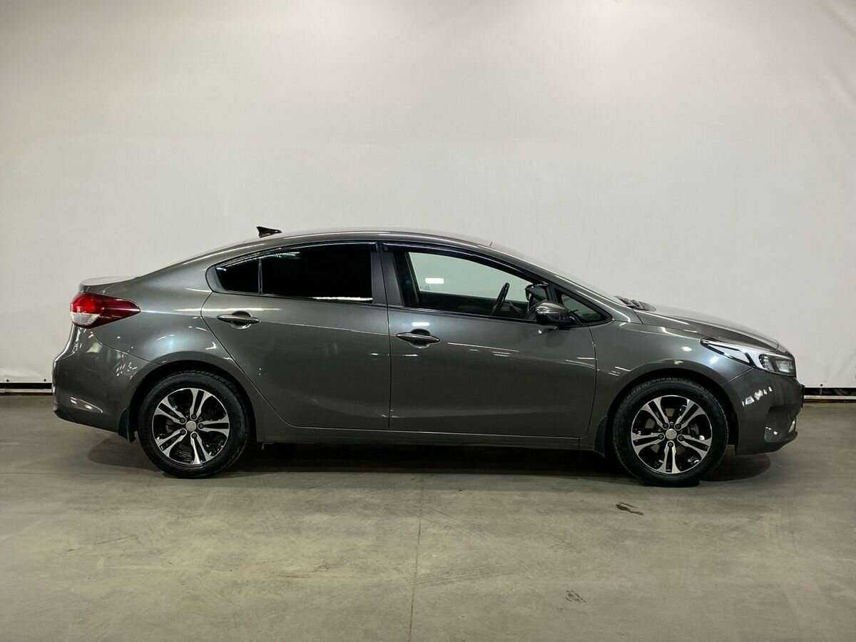 Kia Cerato 2018 года с пробегом. Фото: #3