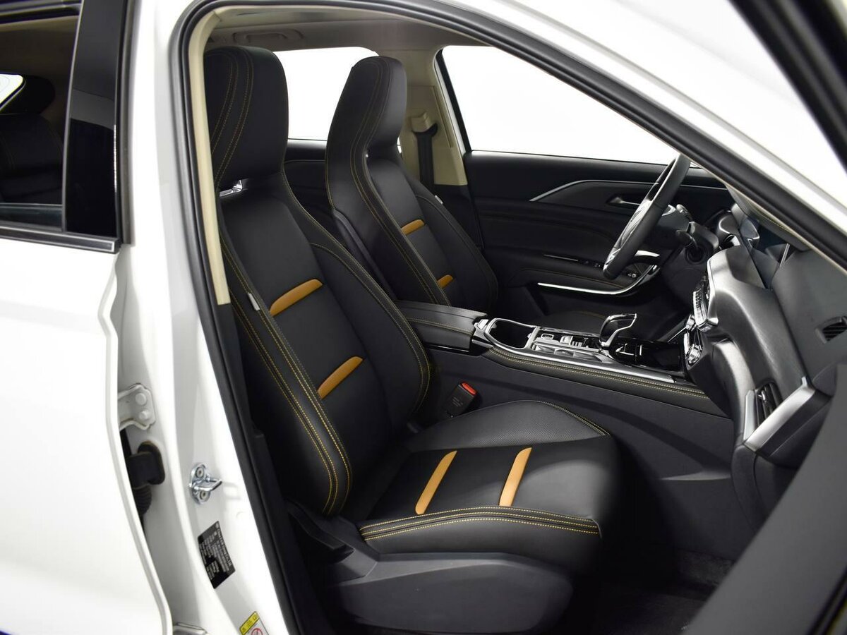 FAW Bestune T77 2024 года с пробегом. Фото: #7