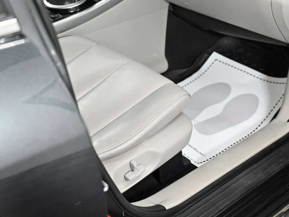 Mazda CX-7 2011 года с пробегом. Фото: #11