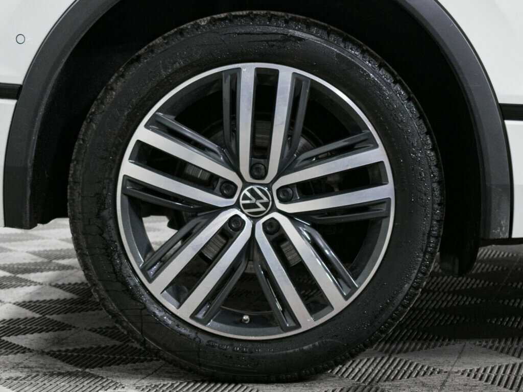 Volkswagen Tiguan 2021 года с пробегом. Фото: #16