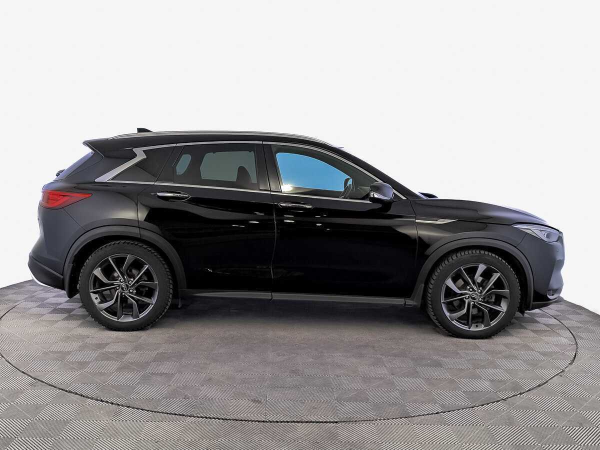 Infiniti QX50 2021 года с пробегом. Фото: #3