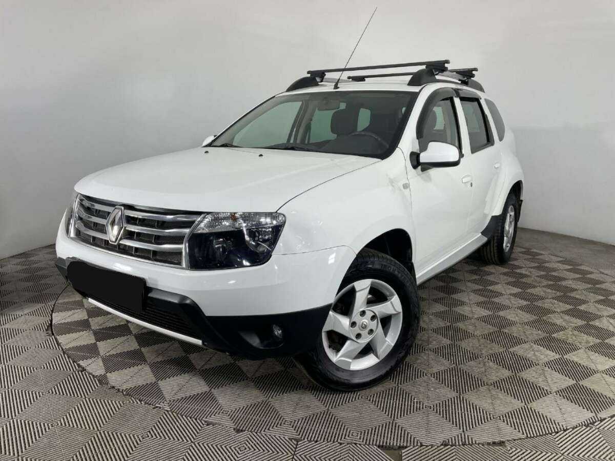 Renault Duster 2015 года с пробегом. Посмотреть фото
