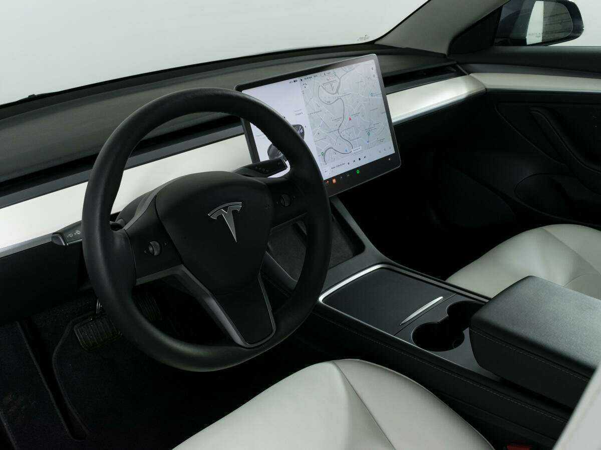 Tesla Model 3 2022 года с пробегом. Фото: #16
