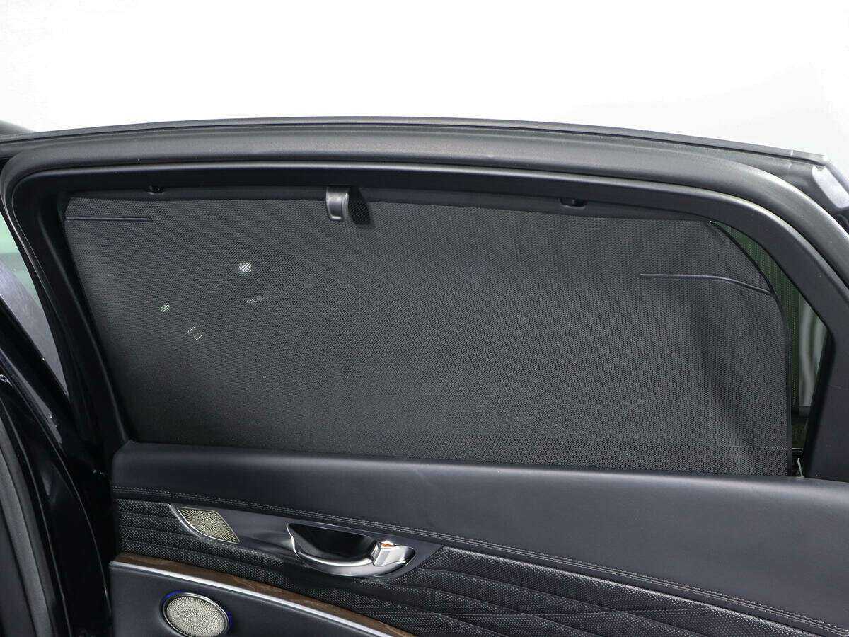 Kia K900 2019 года с пробегом. Фото: #18