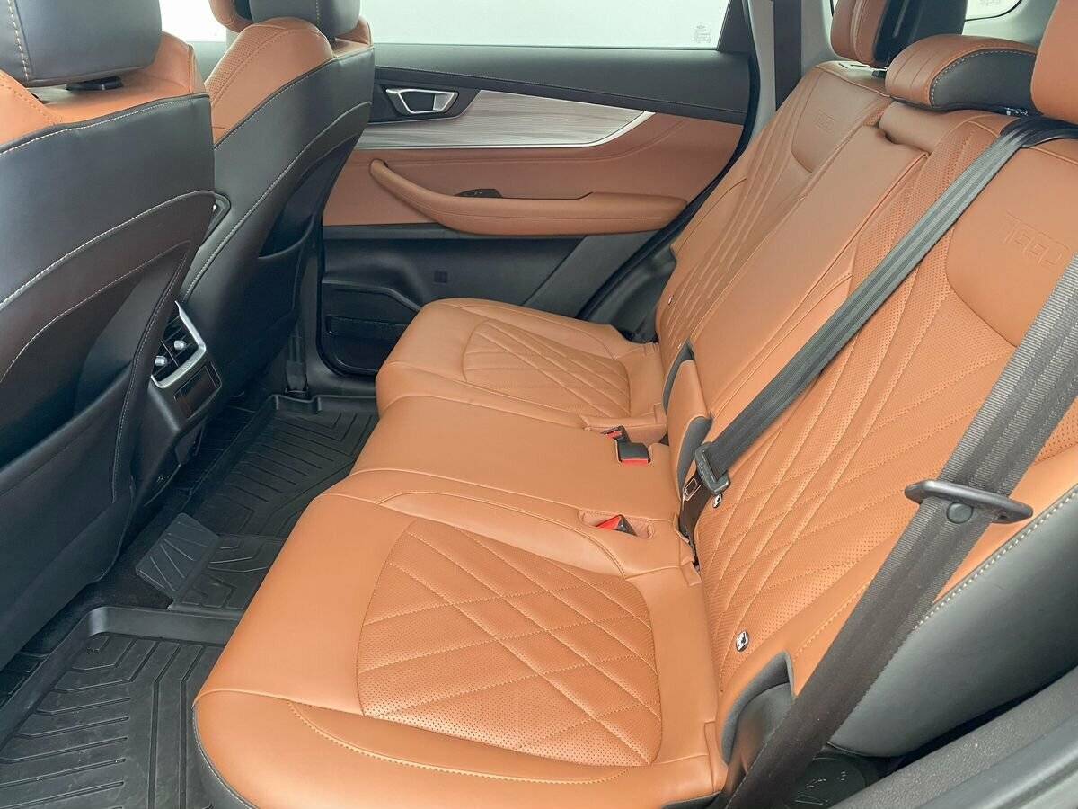 Chery Tiggo 8 Pro Max 2022 года с пробегом. Фото: #25