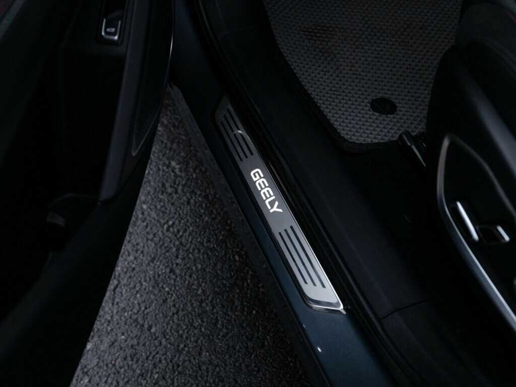 Geely Tugella 2021 года с пробегом. Фото: #34