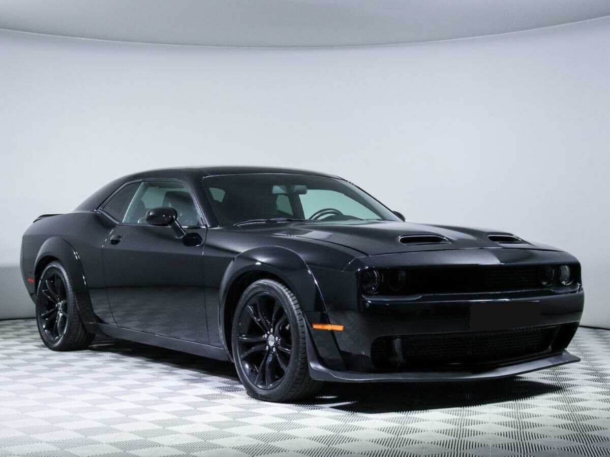 Dodge Challenger 2019 года с пробегом. Фото: #2