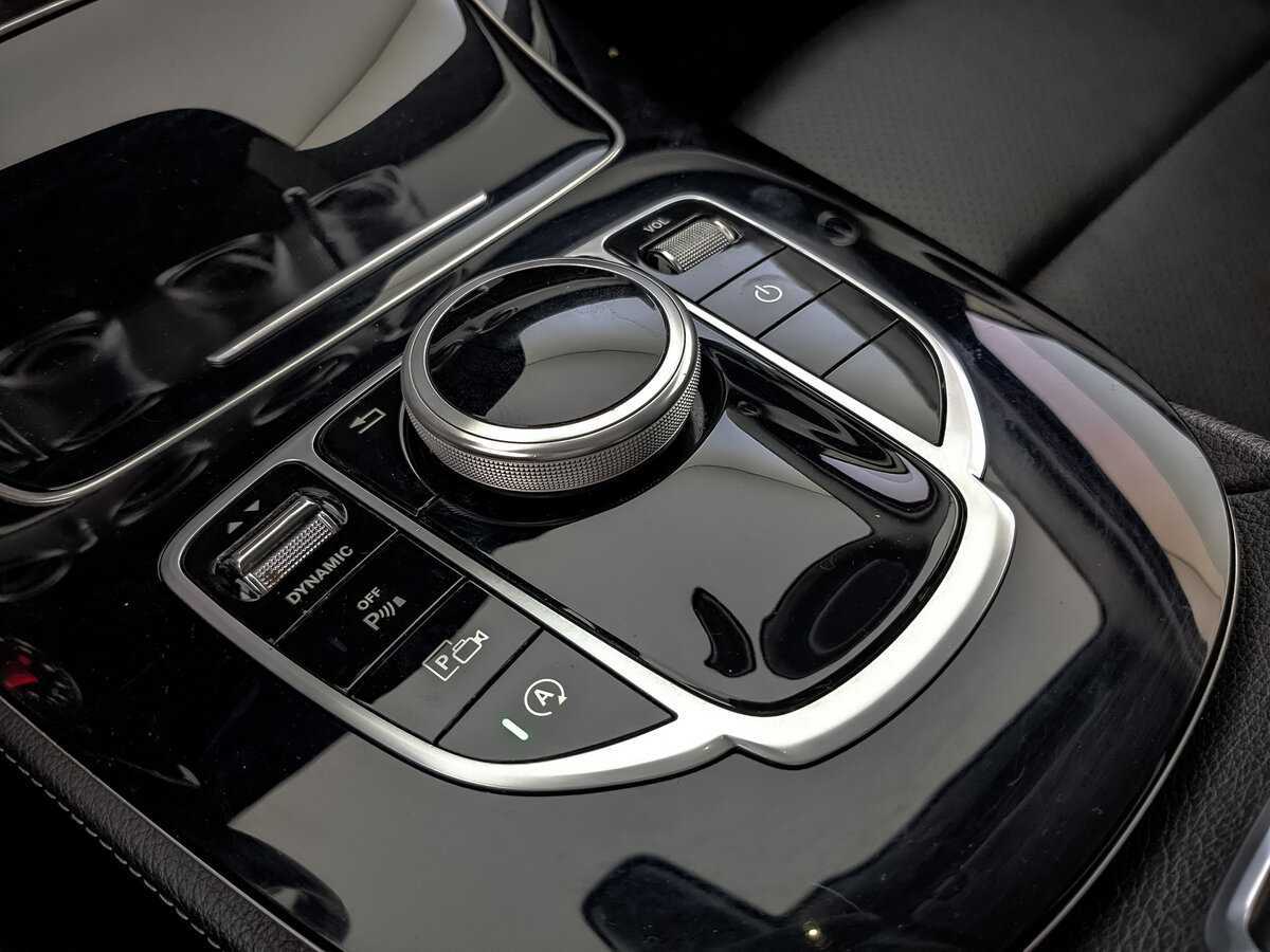 Mercedes-Benz E-Класс 2019 года с пробегом. Фото: #21