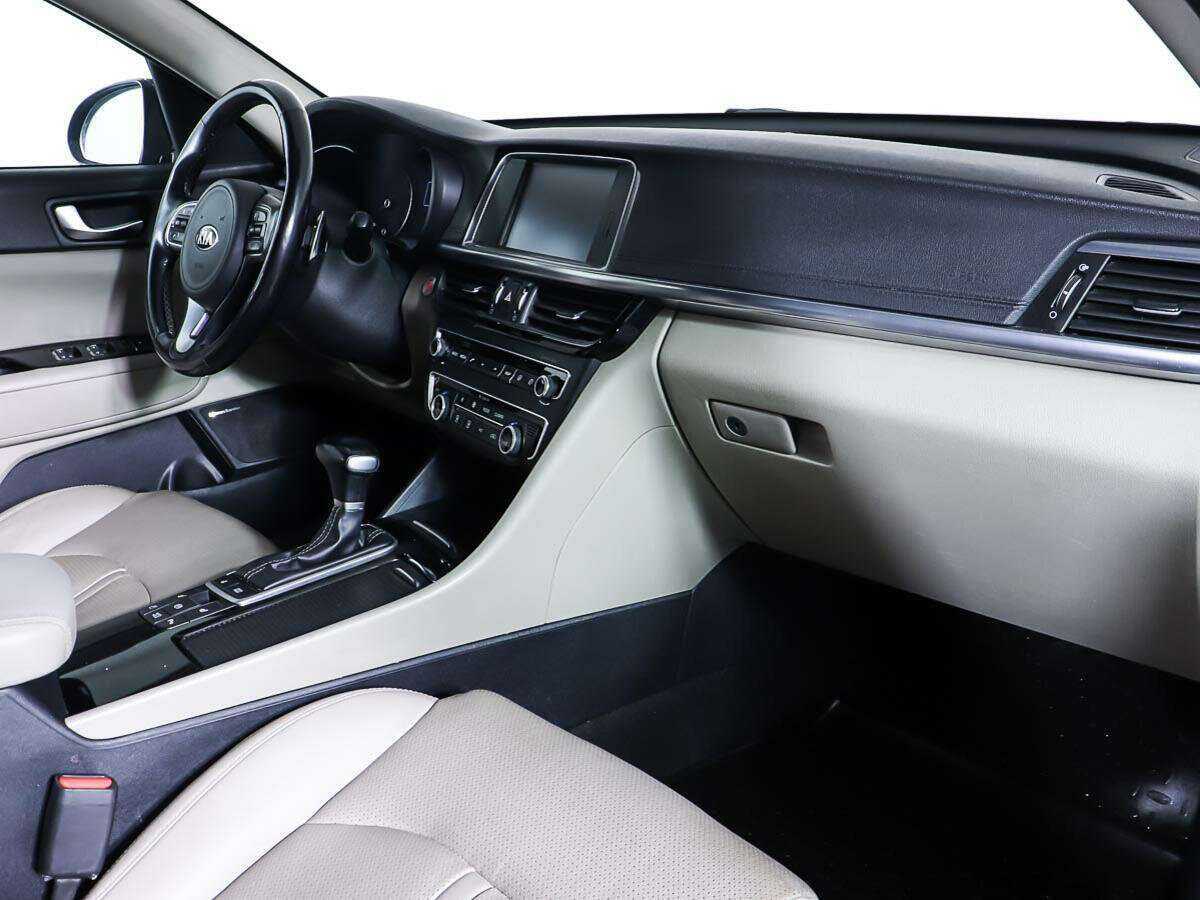 Kia Optima 2017 года с пробегом. Фото: #8