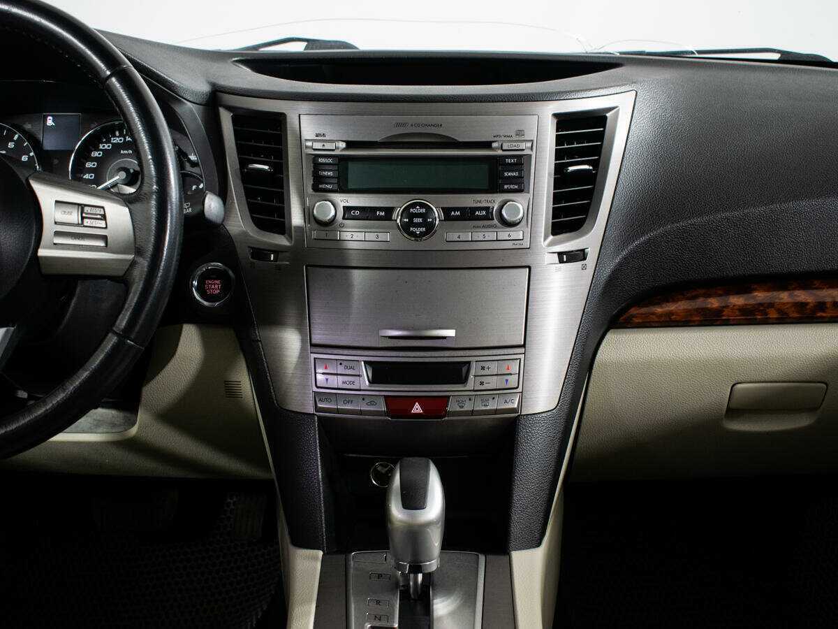 Subaru Outback 2011 года с пробегом. Фото: #10