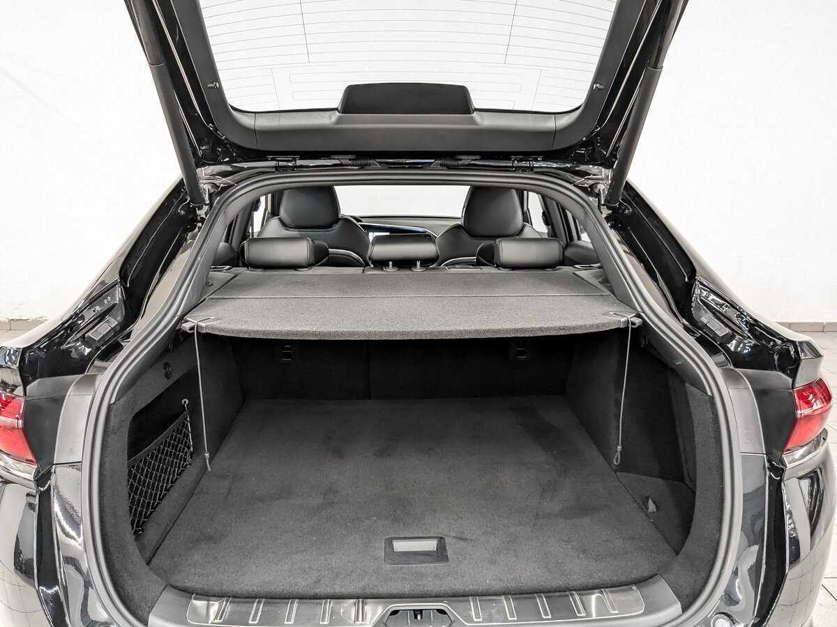 Geely Tugella 2024 года с пробегом. Фото: #9