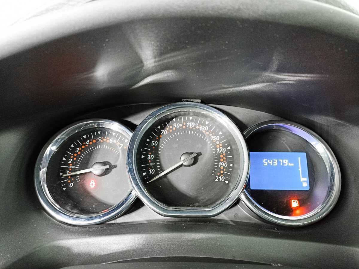 Renault Sandero 2014 года с пробегом. Фото: #11