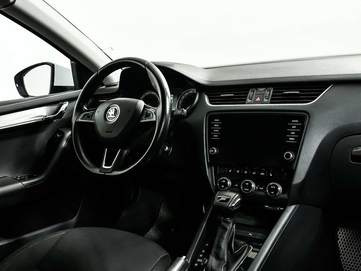Skoda Octavia 2017 года с пробегом. Фото: #8