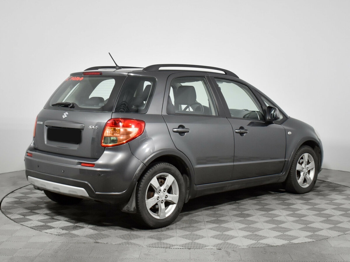 Suzuki SX4 2010 года с пробегом. Фото: #4