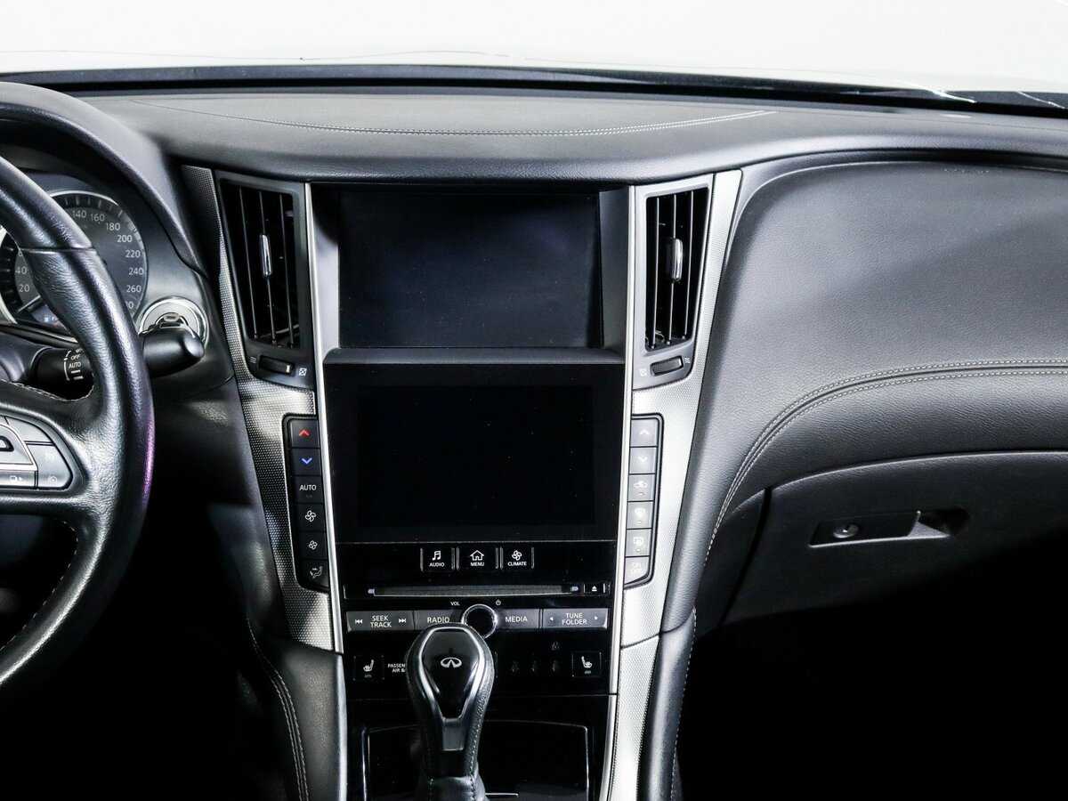Infiniti Q50 2017 года с пробегом. Фото: #10