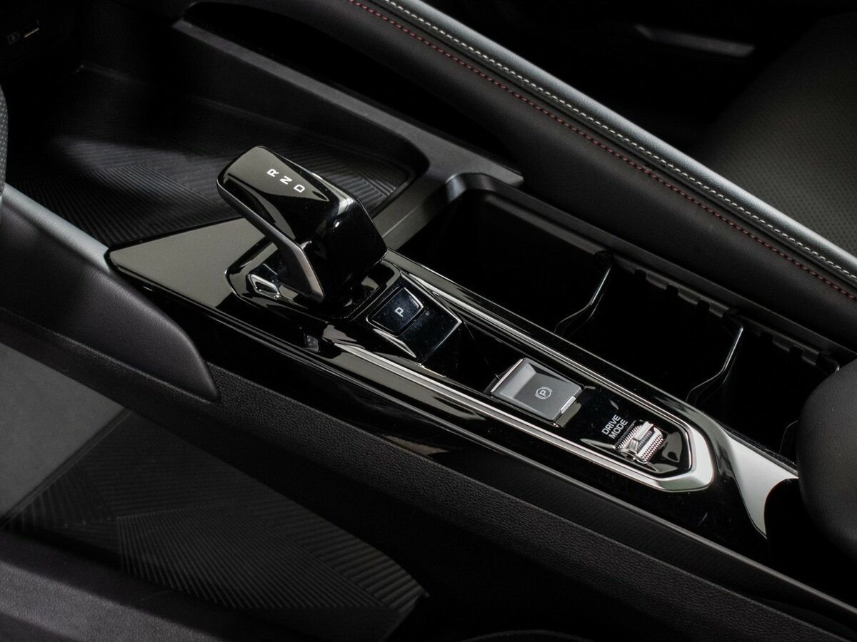 Geely Coolray 2023 года с пробегом. Фото: #12