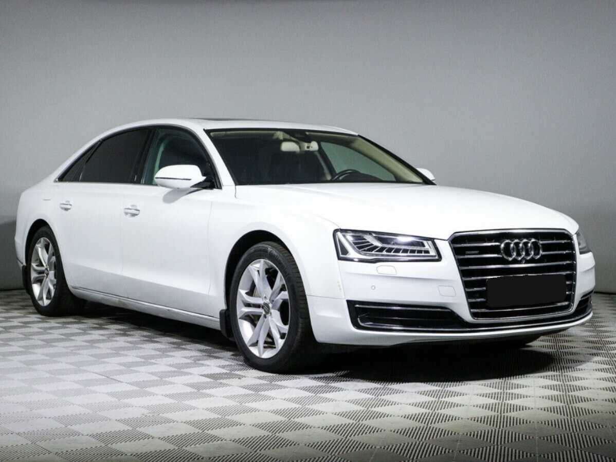 Audi A8 2015 года с пробегом. Фото: #2