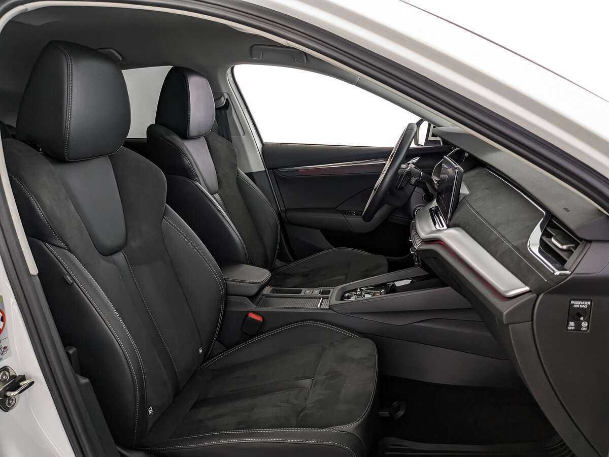 Skoda Octavia 2021 года с пробегом. Фото: #20