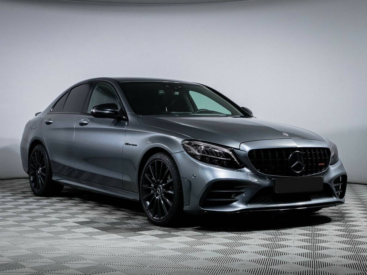 Mercedes-Benz C-Класс AMG 2019 года с пробегом. Фото: #2