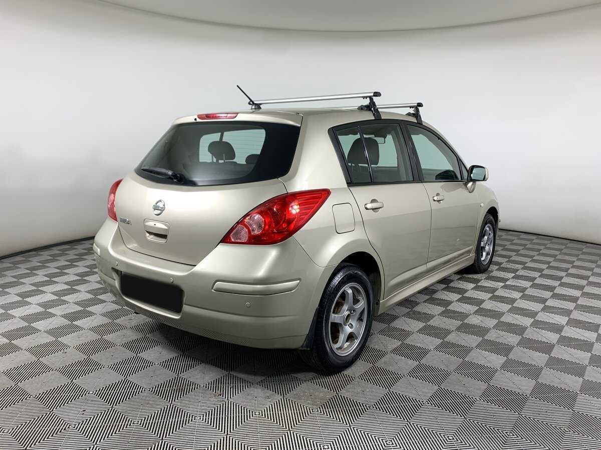 Nissan Tiida 2010 года с пробегом. Фото: #4