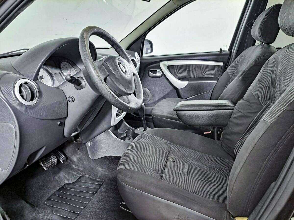 Renault Logan 2011 года с пробегом. Фото: #13